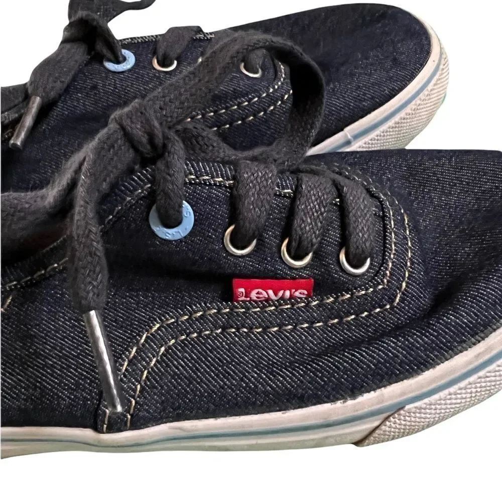 Levi's Youth‎ Size 2 Dark Wash Denim Blue Low Top Casual Sneakers